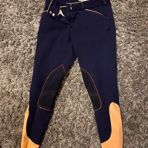 woman’s riding breeches